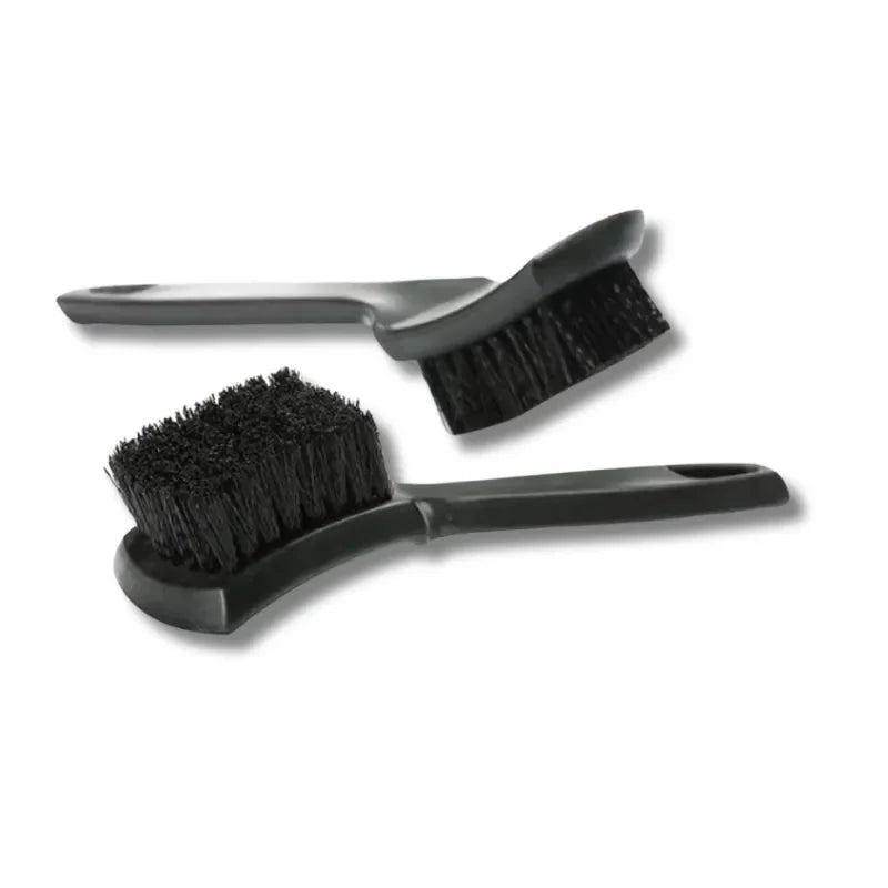 Escova Curva de Limpeza para Rodas e Pneus Bonicar Brasil