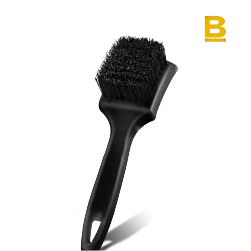 Escova Curva de Limpeza para Rodas e Pneus Bonicar Brasil